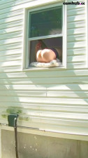 dildofuck squirt out window