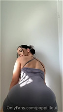 PoppiiLlouizz onlyfans 23-12-2024 naked posing